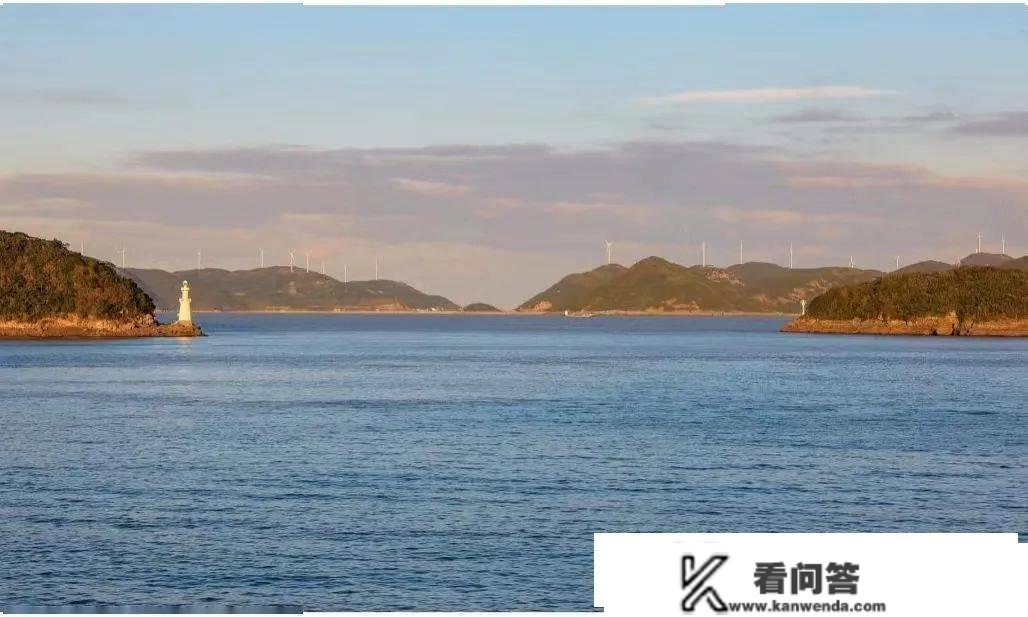 周末不加价！驱车中转北纬30°最美海岸线，私藏国内版“海上花园”，270°躺看一线海景！