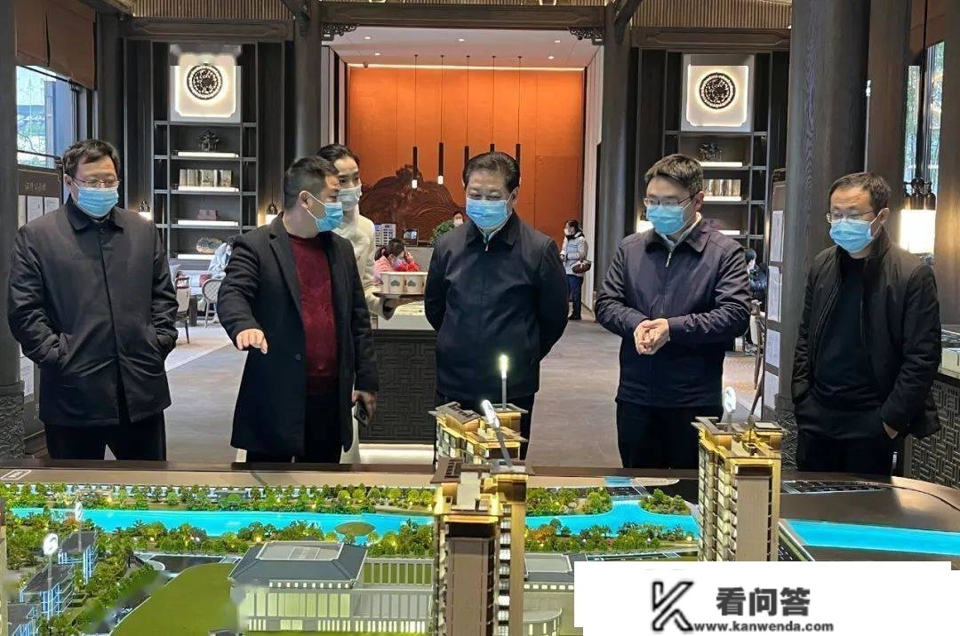 卢天锡调研南昌市房地产市场调控工做