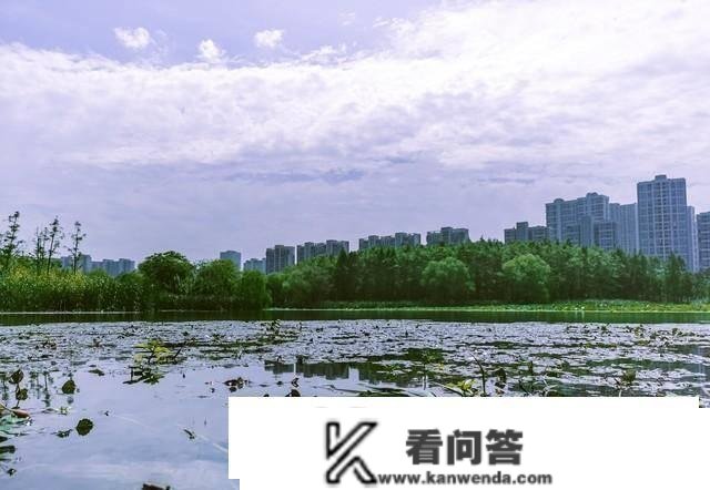 江苏昆山楼市的危机，双城夹击的昆山城市房价，昆山市楼市的潜力