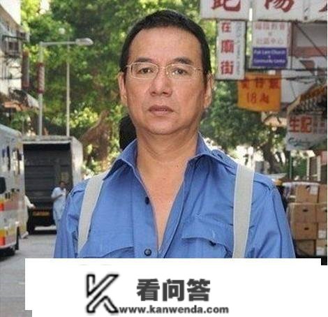 惠英红55岁亲哥哥，为接戏疯狂减肥，猝逝北京出租屋9天无人知