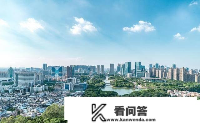 佛山楼市跌了那么久，佛山南海区房价照旧高达1.8万