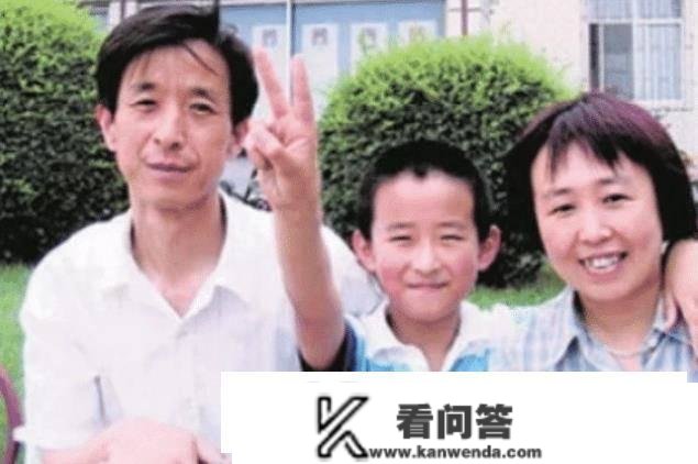 还记得北大13岁“神童”吗？10年前逼父母在北京买房，是无意仍是有意？