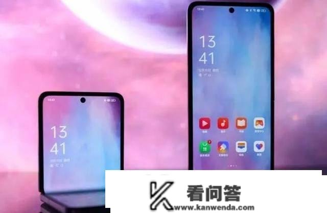 OPPO Find N2 Flip和摩托罗拉razr 2022比照：谁更值得买？