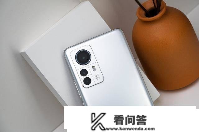 红米K60 Pro和小米12S Pro详细比照：谁更值得买？