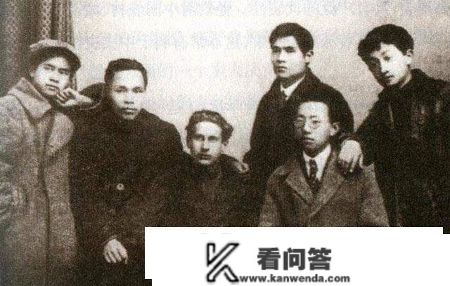 1950年，北京西单小商贩李英奇因何被捕？审讯查询拜访后，被立即枪决