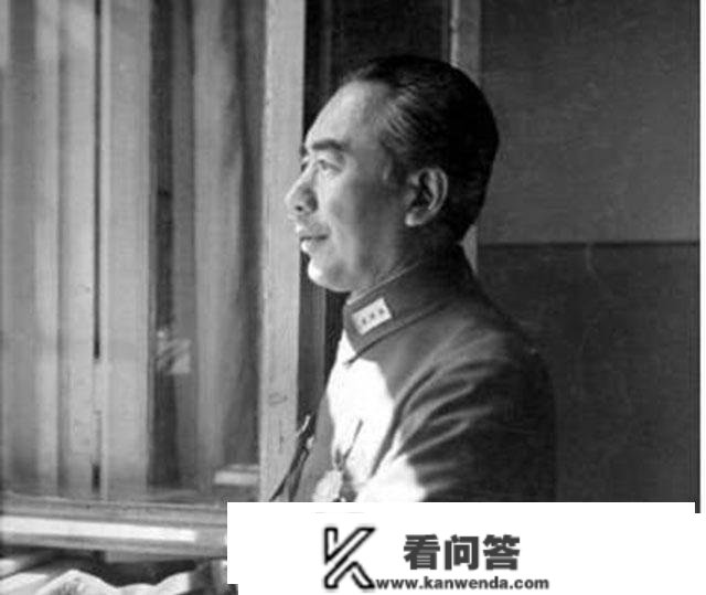 1950年，北京西单小商贩李英奇因何被捕？审讯查询拜访后，被立即枪决