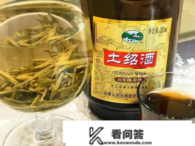 一家杭帮菜酒店，人均点一个菜，客户买单，东行的看看值几钱？