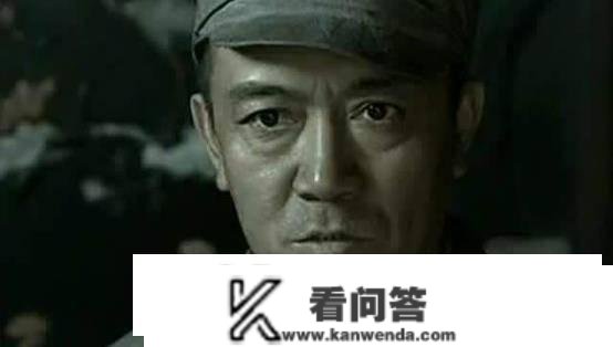 旧版《亮剑》为何能成为典范？看李云龙被训的反响，就晓得了