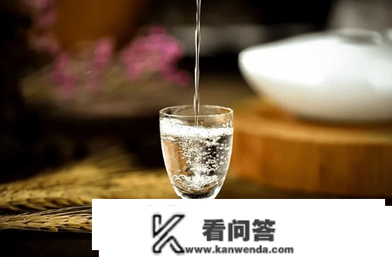 白酒为什么会叫“白酒”？