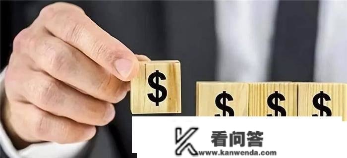 银行事实若何赚钱？为何一年利润高达2.2万亿？不晓得的来看看！