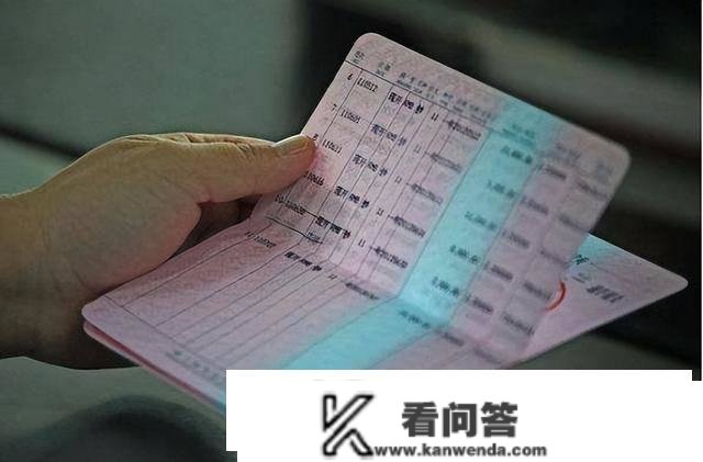 假设我们不交社保，然后每月往银行存1500元，15年以后够养老吗？