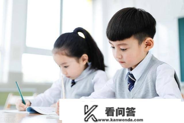 小学生“9点熔断机造”，是不是一个噱头？看起来很美不克不及一刀切