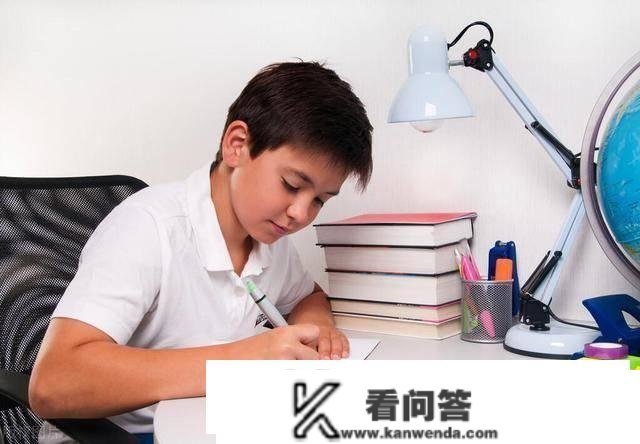 小学生“9点熔断机造”，是不是一个噱头？看起来很美不克不及一刀切