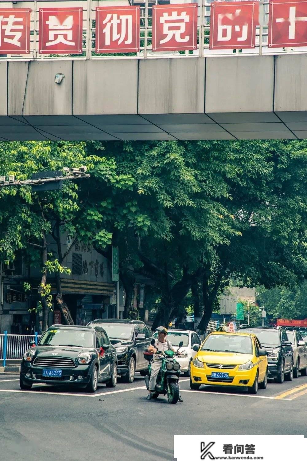 老山城重庆正在消逝，不外它还活在我的照片里