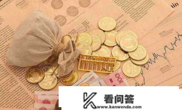 积蓄1万元，是放在余额宝划算？仍是存银行利钱高呢？要若何打理