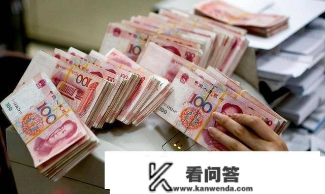 手握百万现金，事实“该买房”仍是“存银行”？内行一席话说透了