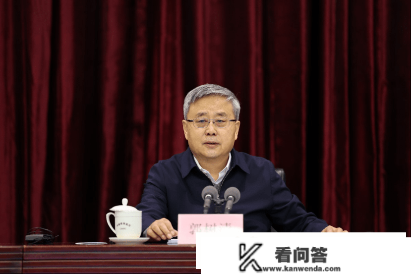 银保监会召开2023年工做会议：把撑持恢复和扩大消费摆在优先位置，勤奋促进金融与房地产一般轮回