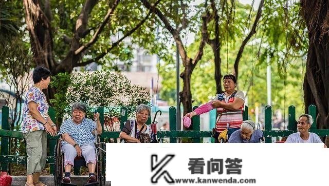 楼市“4大问题”闪现，今明两年还要买房吗？李嘉诚给出“忠告”