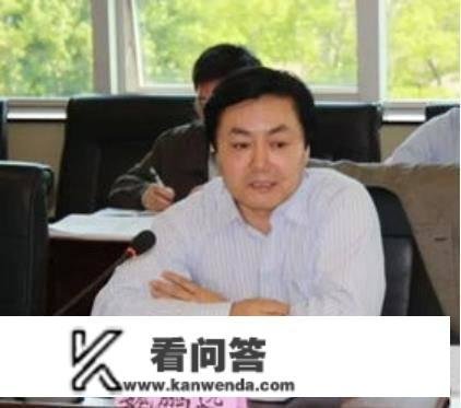 现实版人民的名义？骑自行车上下班又穷又土，背后竟然受贿2.1亿