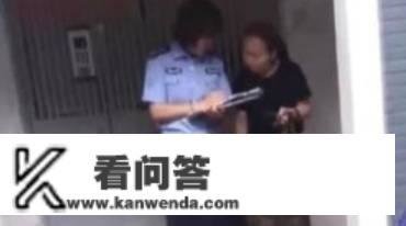 女警一天打百余德律风，莫名被停机，客服：打德律风太多了，涉嫌诈骗