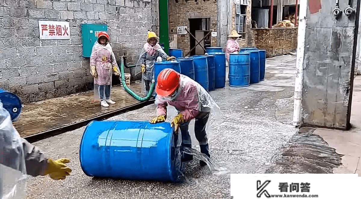 延迟退休“再惹长短”，社保缴纳时间成焦点，专家建议引争议