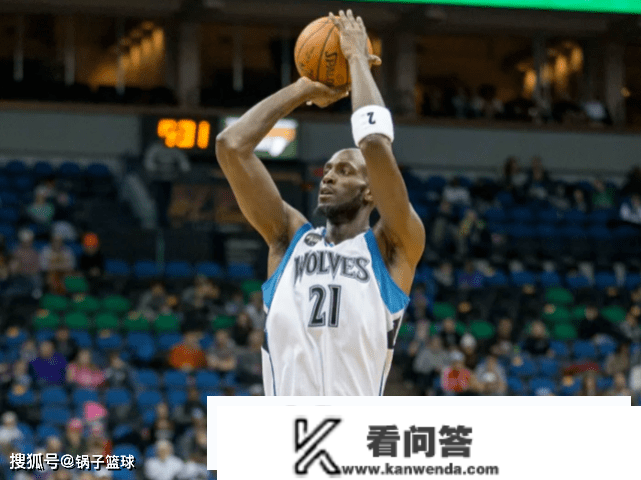 美美评NBA各顺位更佳得分手：状元詹姆斯 榜眼杜兰特 探花乔丹无争议