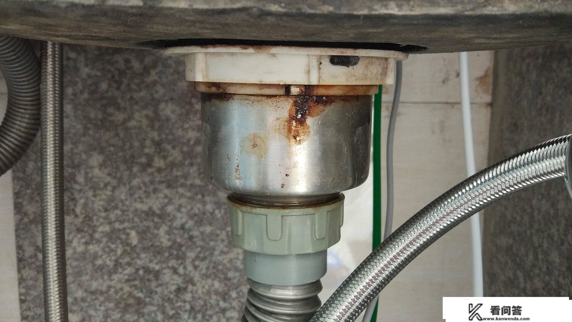 潜水艇多层防水双洗菜盆CSQ-12下水管套拆，彻底处理溢水问题