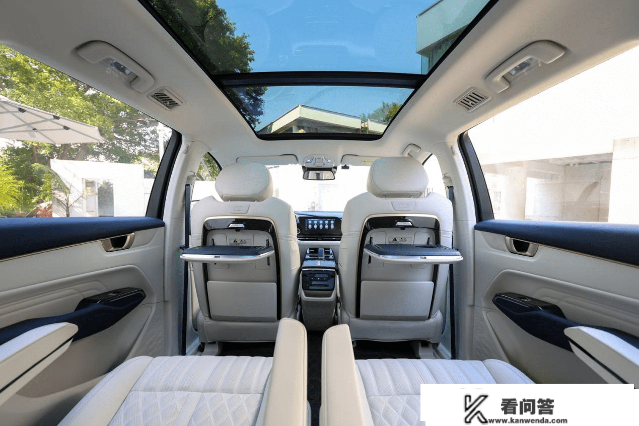 原创
周迅代言?五菱凯捷混动铂金版将于2月27日上市 原创
周迅代言?五菱凯捷混动铂金版将于2月27日上市