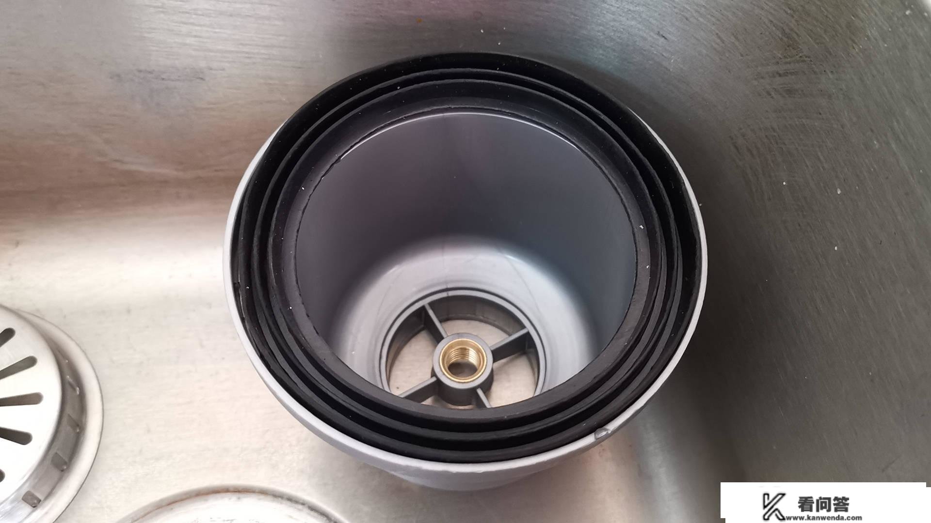 潜水艇多层防水双洗菜盆CSQ-12下水管套拆，彻底处理溢水问题