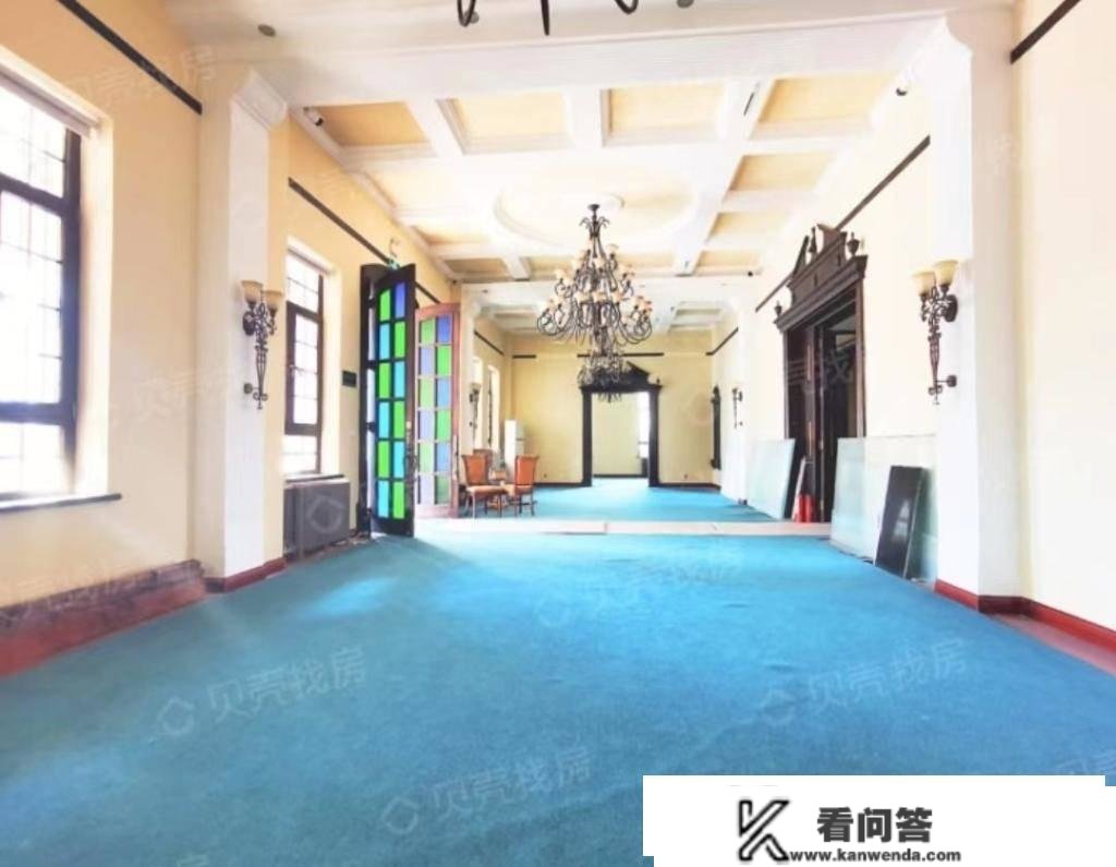 新闻逃踪丨35室4厅！百年东莱银行原址户型图及内景“曝光”，此前2.58亿寻买家