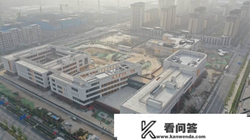 中铁建工集团华北分公司项目展｜容东片区E组团安设房及配套设备项目