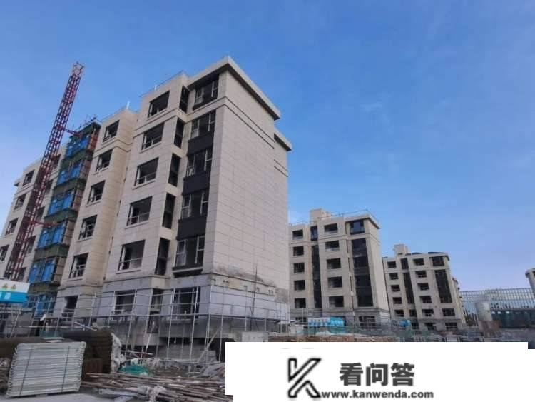 崇明那个安设小区建立又有新停顿