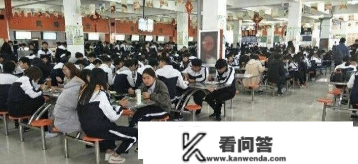 一个五千人的高中学校食堂，每年500万交学校，能接手吗？