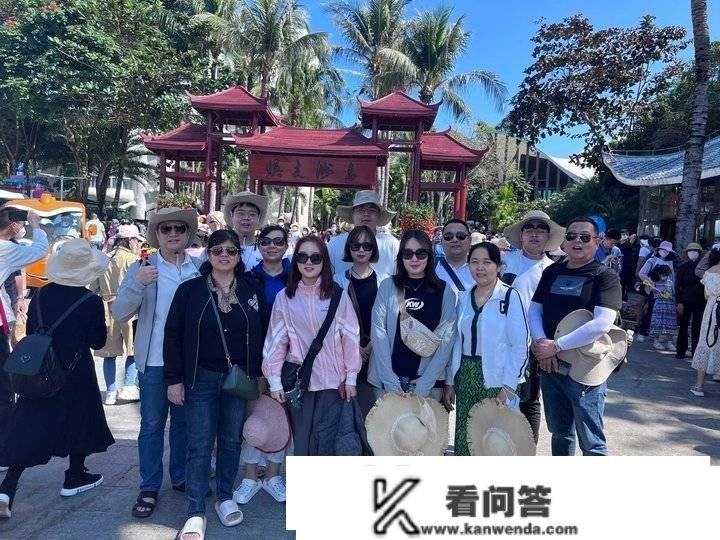 “团聚式”旅游过年！多位山东人自驾到海南三亚度假