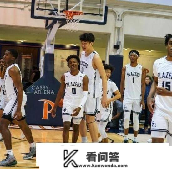 52分18板！2米22小姚明统治U17，他能接班周琦进NBA