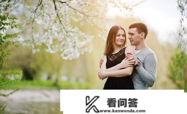 一个汉子是不是实的放不下你,从那些表示就能够看出来 一个汉子是不是实的放不下你,从那些表示就能够看出来