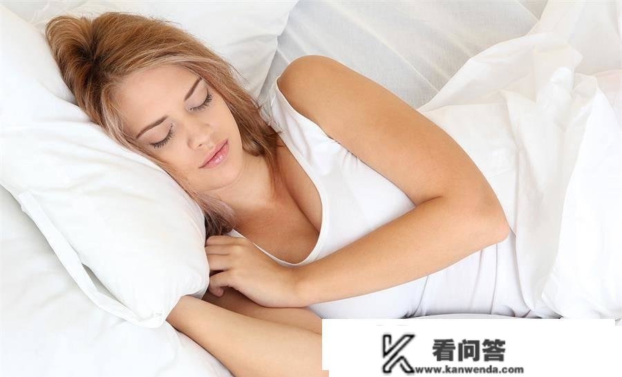 睡眠量量的好坏，和睡觉姿势有很大关系，你睡对了吗？