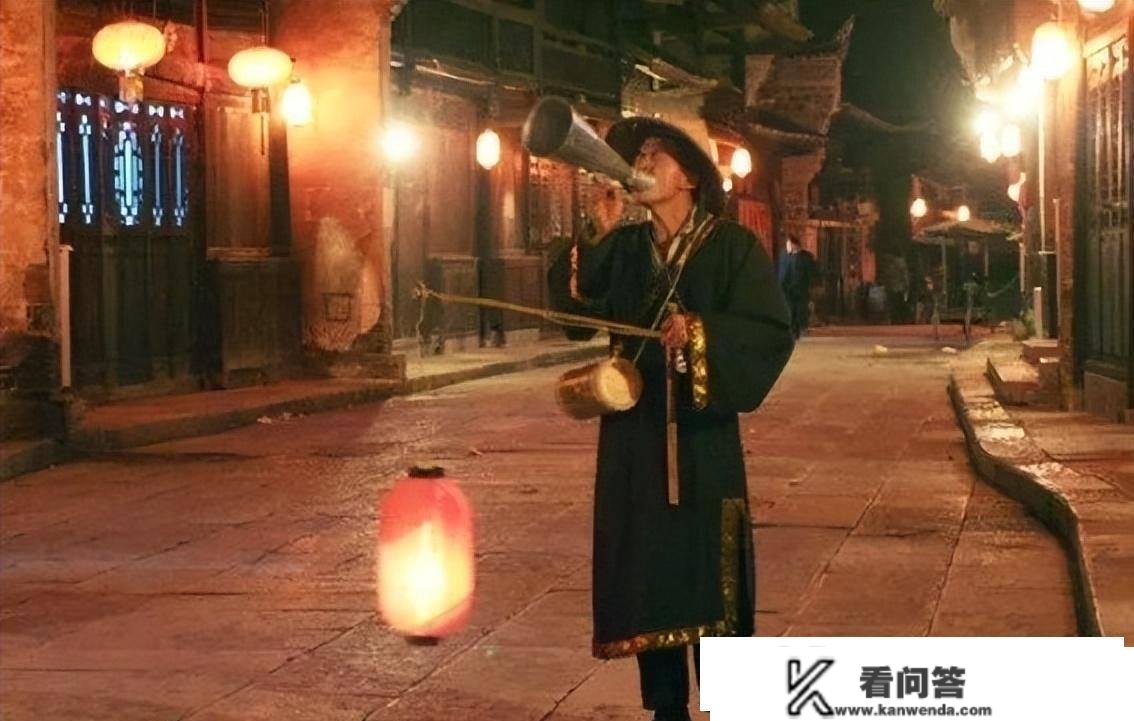 在中国古代，为什么要熬夜？好好睡觉欠好吗？前人的聪慧很有说服力