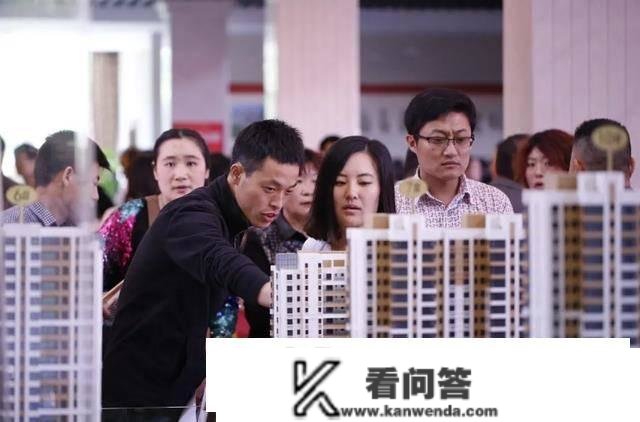 比房产税更多？约20%，三省已试点，新规下两类人要“心焦”了？