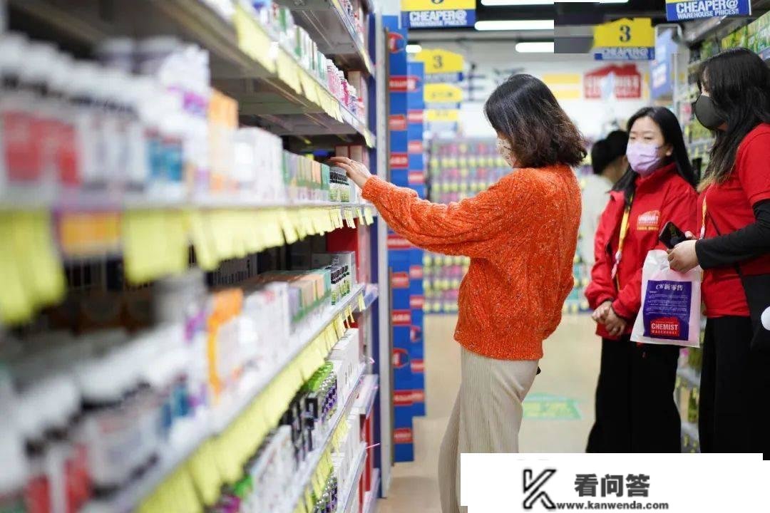 贵州首店！CW跨境新零售在花果园购物中心试营业