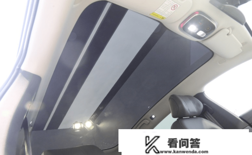 原创
         飞凡迎来全新旗舰车型！大屏吸金，空间抢眼，誓做同级新“卷王”