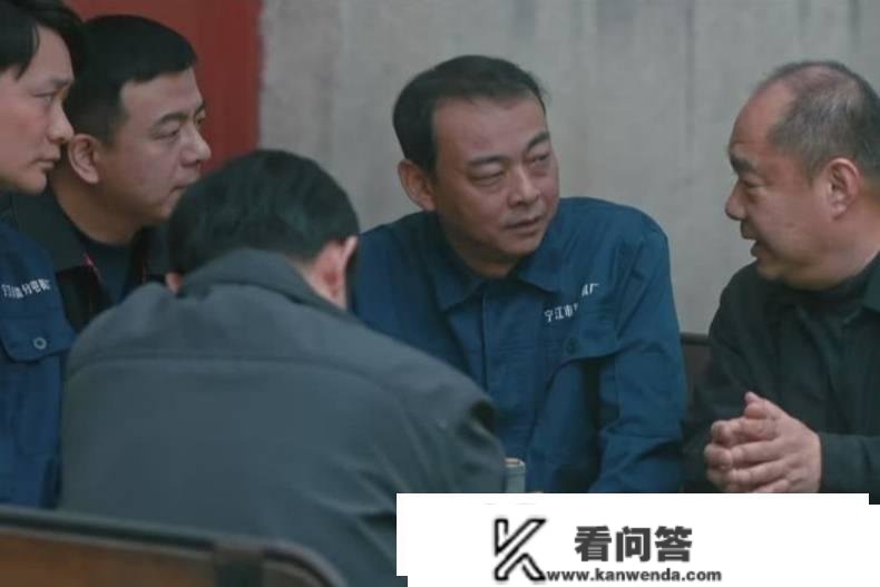 《他是谁》看到蒋广善“手刃”赵世杰，才懂割喉案本相有多残酷