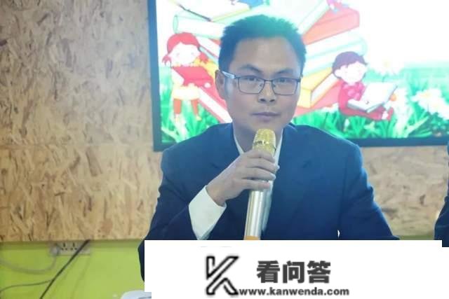 重庆市奉节县诗城路小学六年级数学组教学展现活动