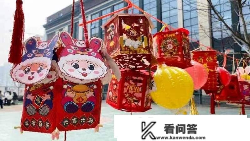 毛庄镇恒大帝景尝试学校开展创意灯展理论活动