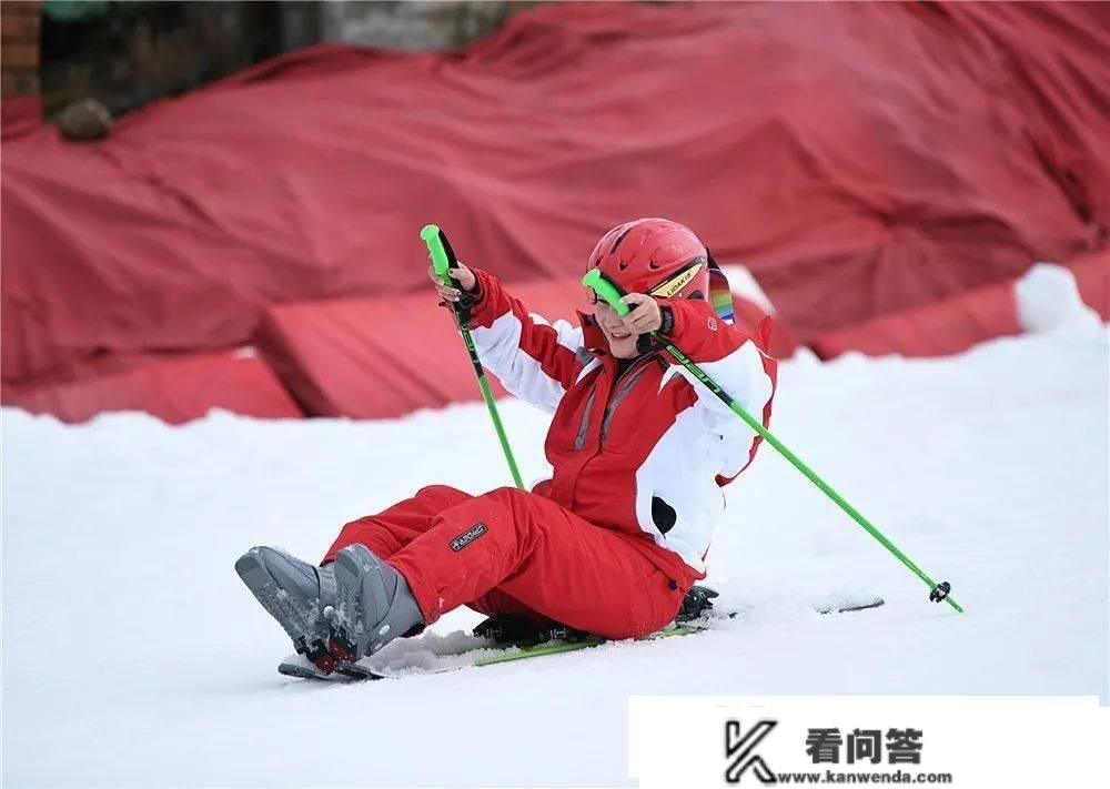 官宣丨2023年1月6日 天湖滑雪场开滑啦！