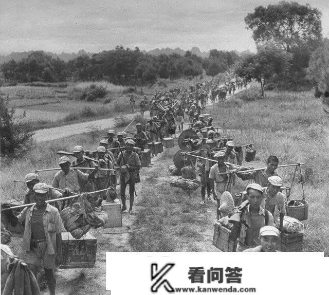 1945年8月，刚刚光复的桂林：整个城市只剩下断壁残垣