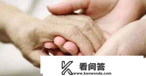 儿子不奉养母亲，母亲能否将百万房产赠与抚养人？