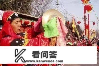 一碗长面过元旦，兰州西固人奇特的年夜饭，你们家是也如许吗？