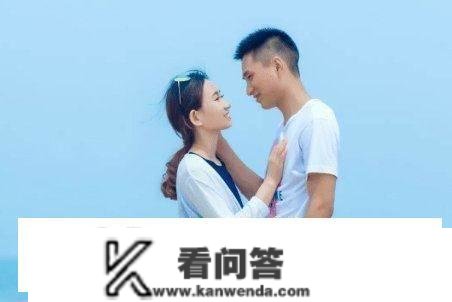 男伴侣不想在婚房里加上女伴侣的名字，那种情况要不要分手？