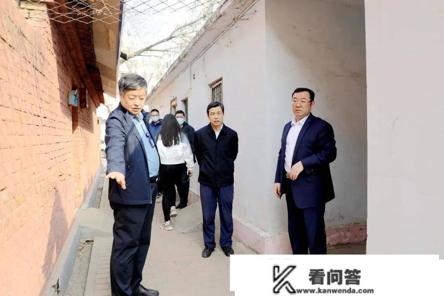 找问题，促落实！王东督导全市卫生安康系统全国文明城市创建工做